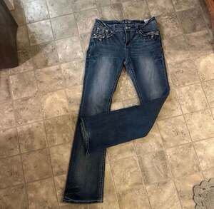 Grace in LA Women's Size 28 Embellished Pocket Bootcut Jeans